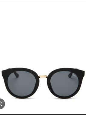 NWOT Quay Australia Shook Cat Eye Black Gold Sunglasses